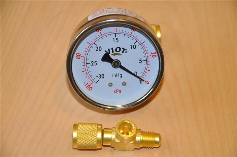 Vacuum Gauge with Tee adapter for easy hookup to the vacuum pump